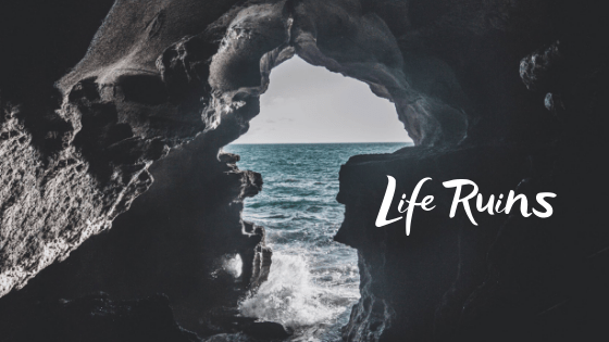 Life Ruins – Blog&nbsp;Tour