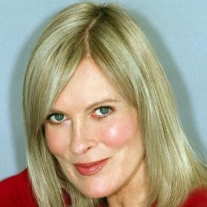 Victoria Nixon Author pic